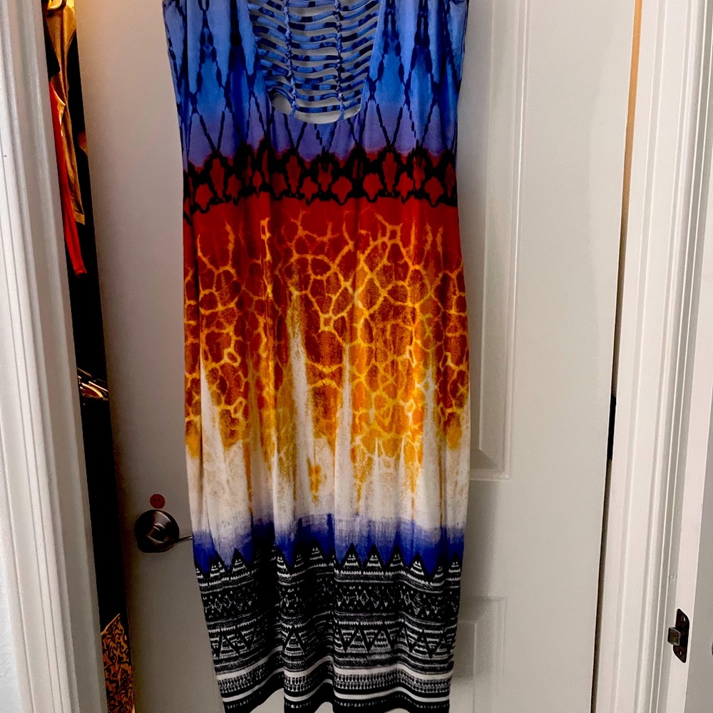 BEBE super cute dress
